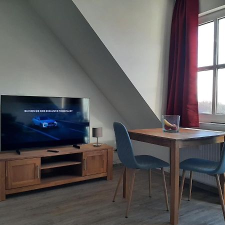 Ferienwohnung Schlossstr. 8, 米罗 外观 照片