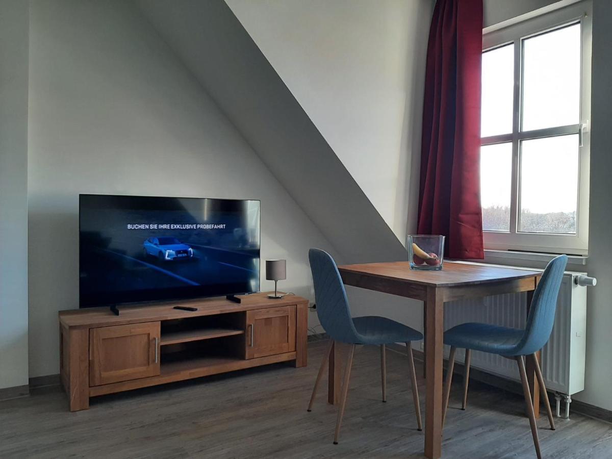 Ferienwohnung Schlossstr. 8, 米罗 外观 照片