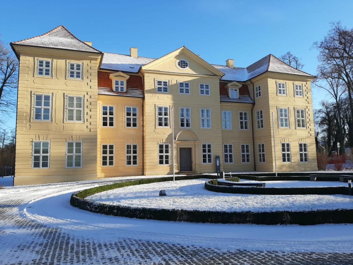 Ferienwohnung Schlossstr. 8, 米罗 外观 照片